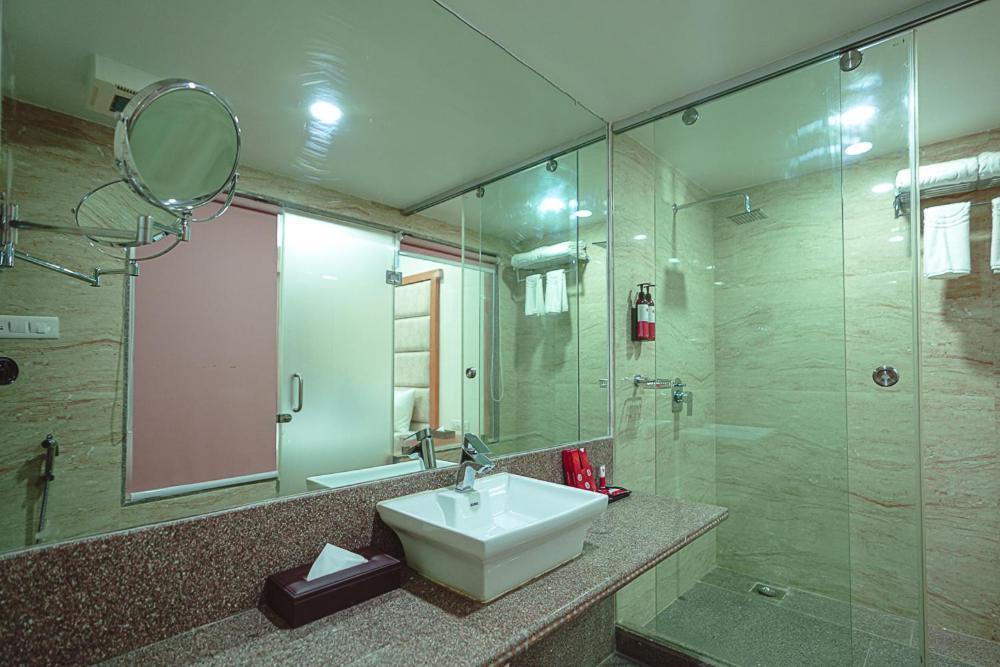 Ramee The Srinivas Palace Bhuj Extérieur photo